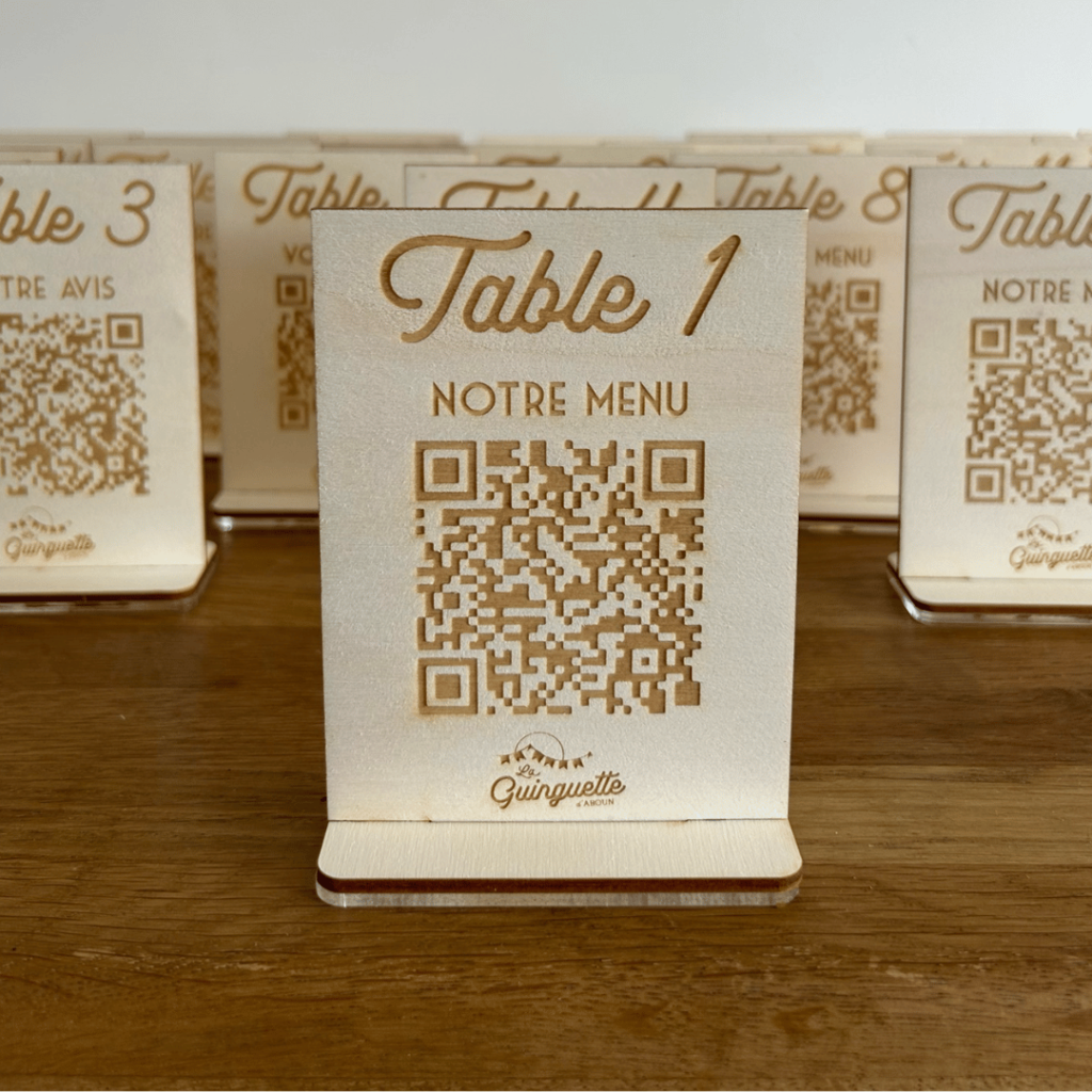 Création de menu en bois personnalisé pour restaurant Le Havre